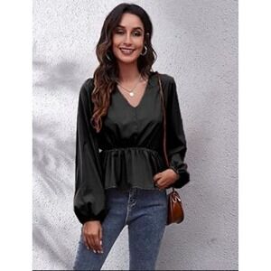Yáy Love‎ Black Satin Peplum V Neck Long Sleeve Blouse Top Womens M